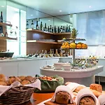 Отель Zeller-hotel+restaurant 4*