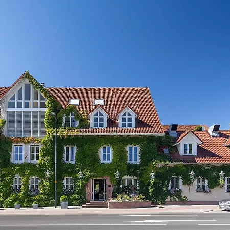 Zeller-hotel+restaurant 4*